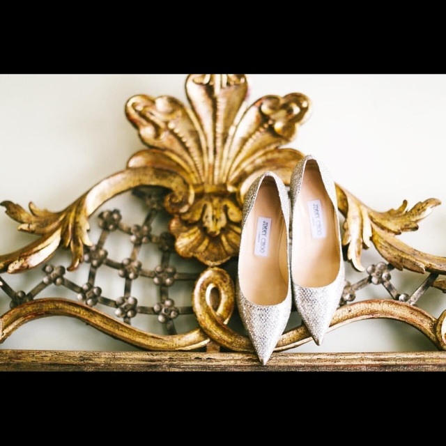 Poshmark banner for @ava